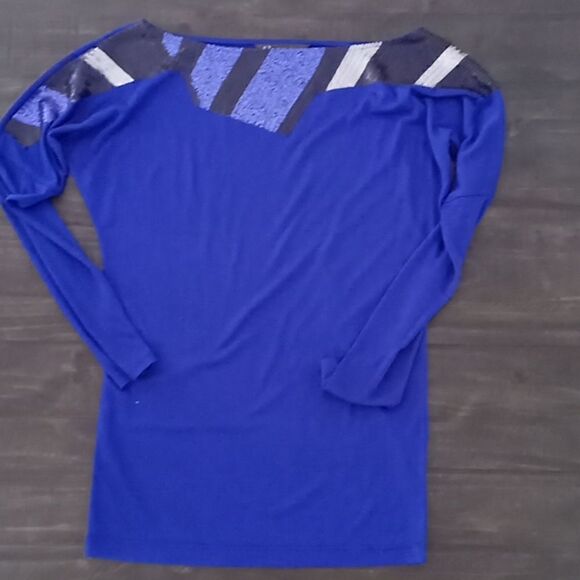 Armani Exchange extra small quarter sleeve sequins top - Picture 2 of 5